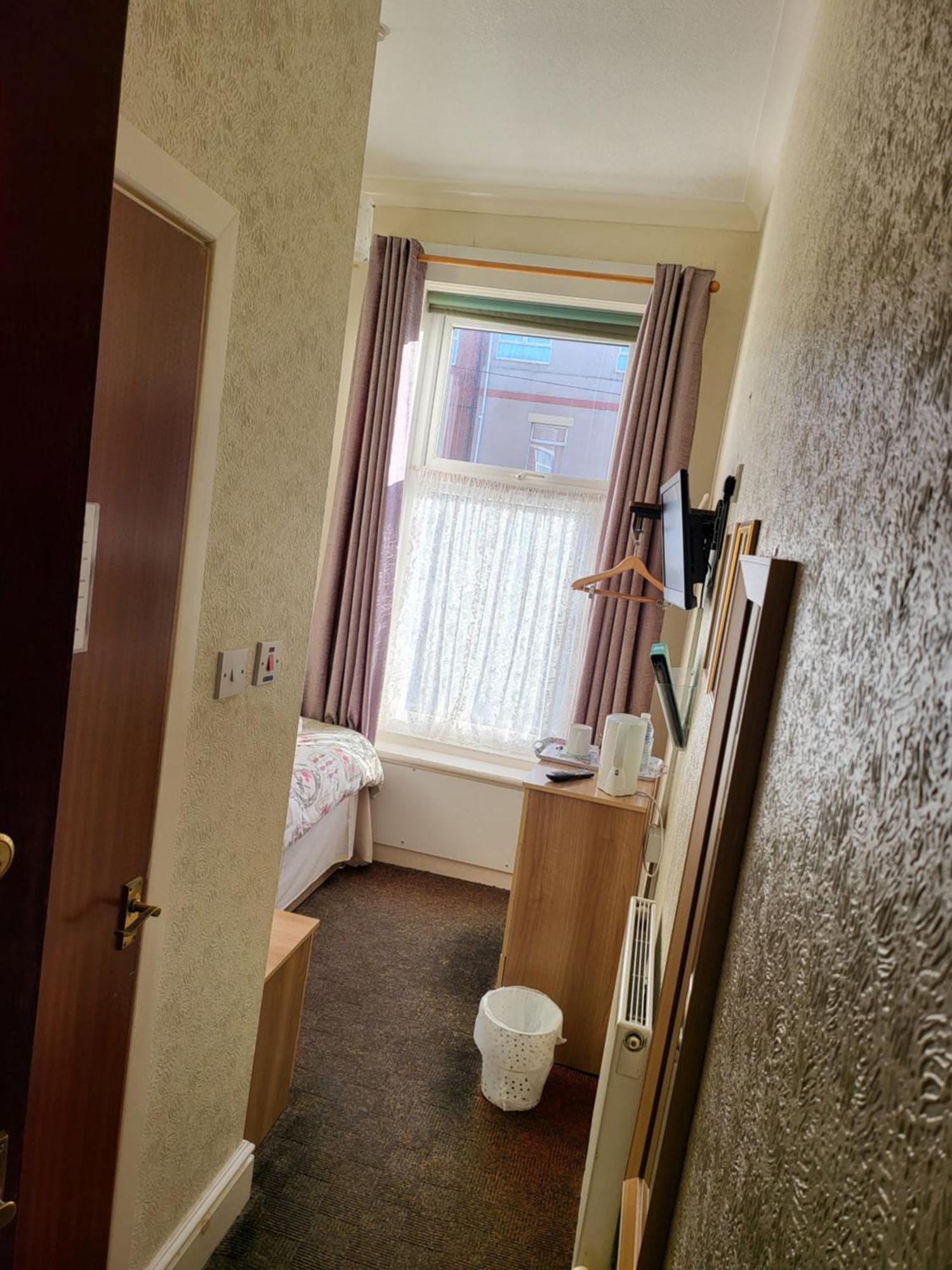 Bed and Breakfast The Arabella à Blackpool Extérieur photo